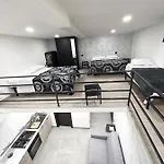 Luxury Valentino Νάπολη