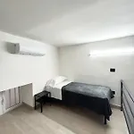 Luxury Valentino Νάπολη