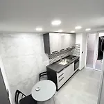 Luxury Valentino Νάπολη