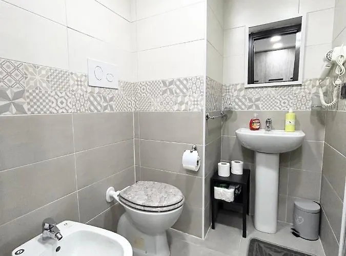 Luxury Valentino * Νάπολη