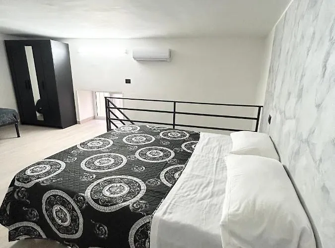 Luxury Valentino Διαμέρισμα *