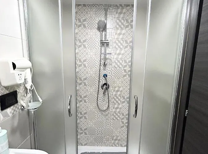 Luxury Valentino Νάπολη