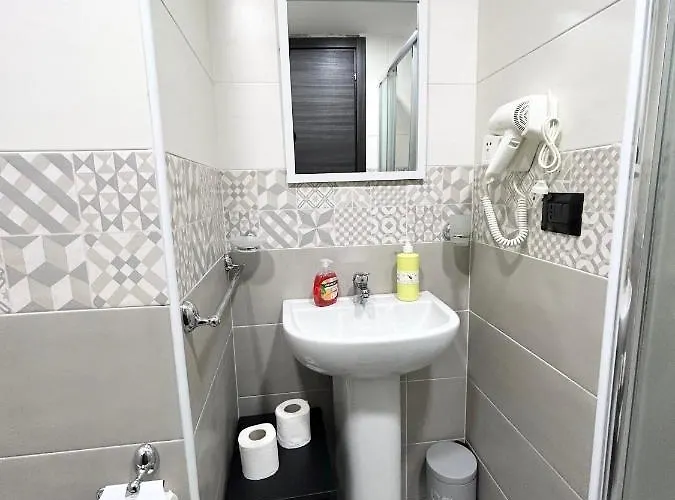 Luxury Valentino Νάπολη